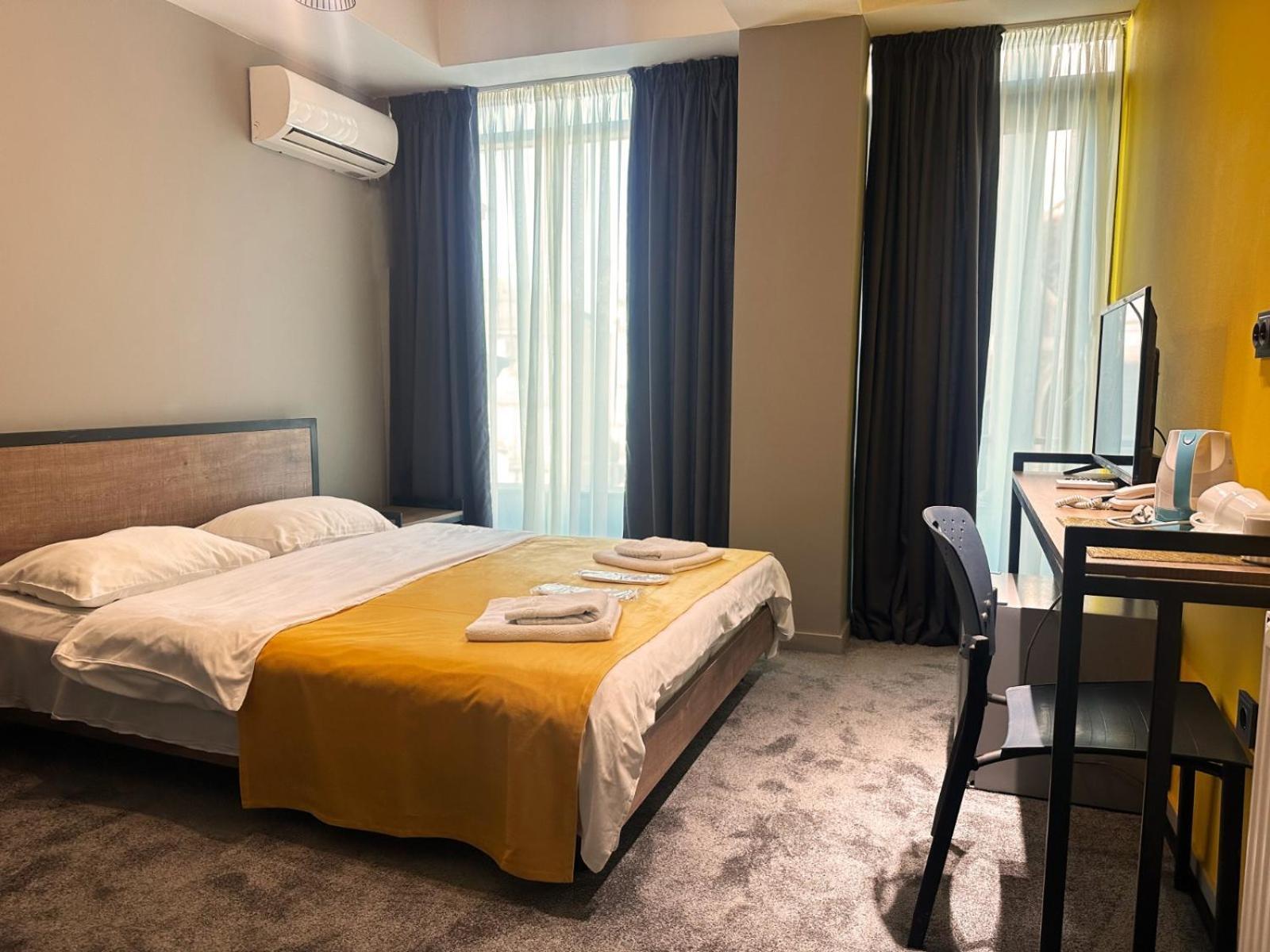 Diuma Hotel Tbilisi Esterno foto