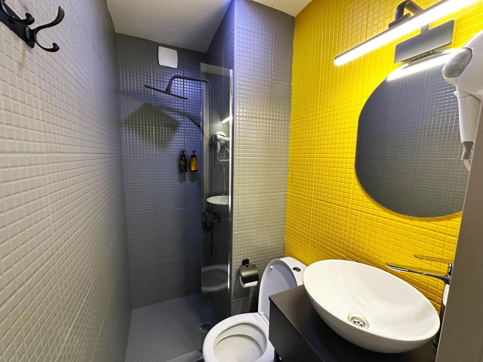 Diuma Hotel Tbilisi Esterno foto